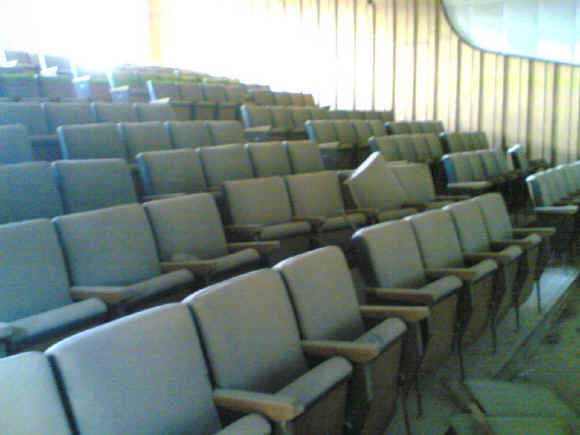 cinema corso4.jpg (114602 byte)