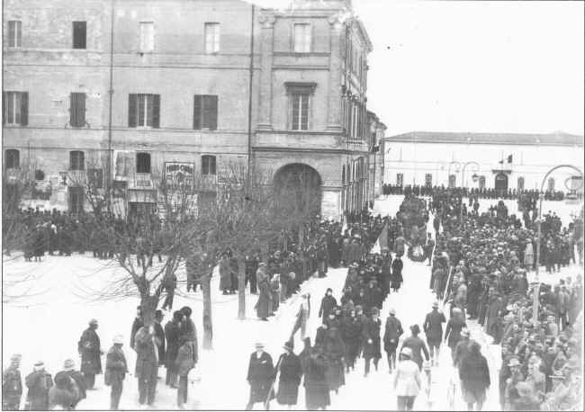 funerale faccani abele.jpg (610814 byte)